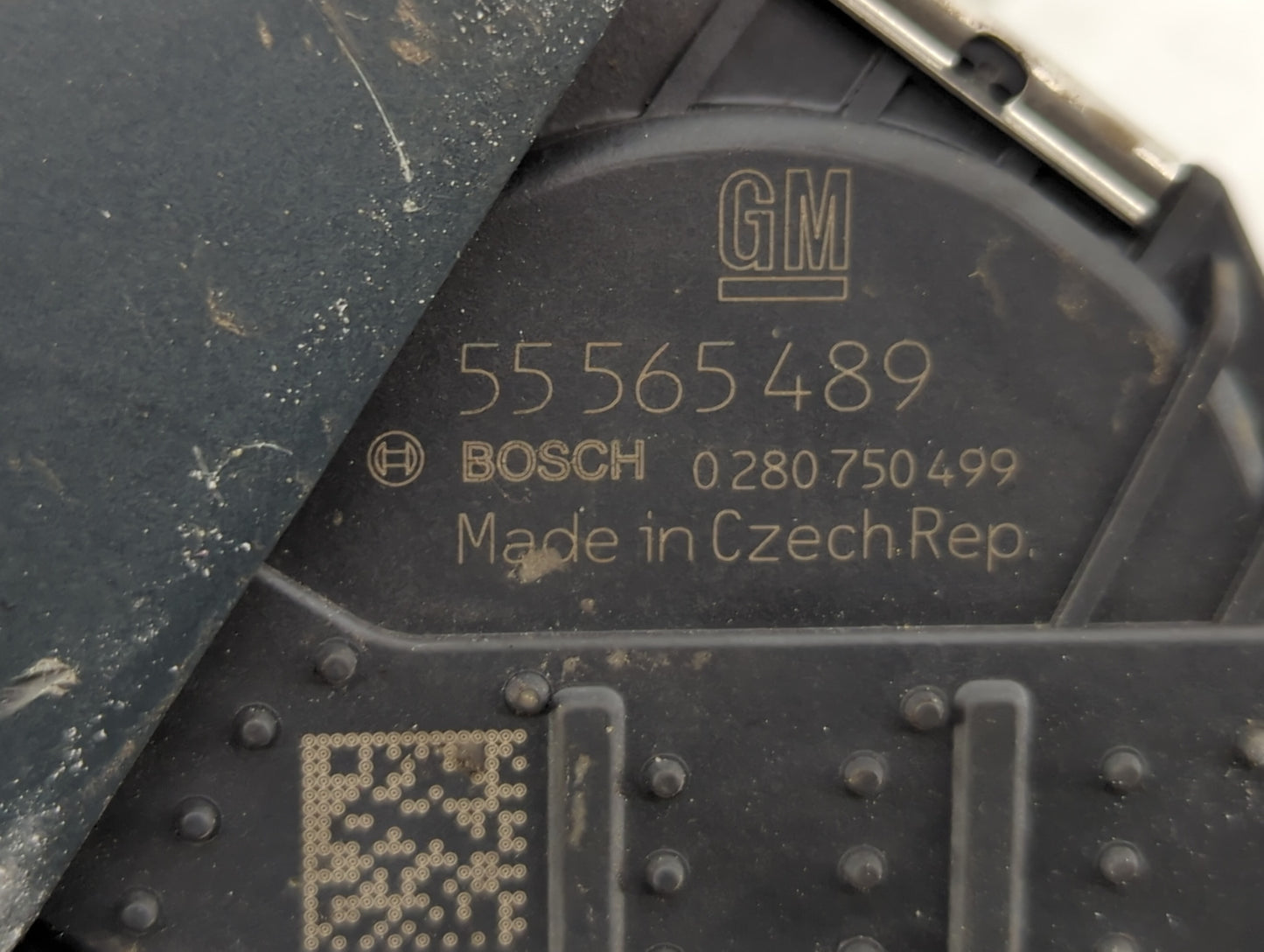 2013-2021 Buick Encore Throttle Body P/N:55565489 Fits Fits 2011 2012 2013 2014 2015 2016 2017 2018 2019 2020 2021 OEM Used 