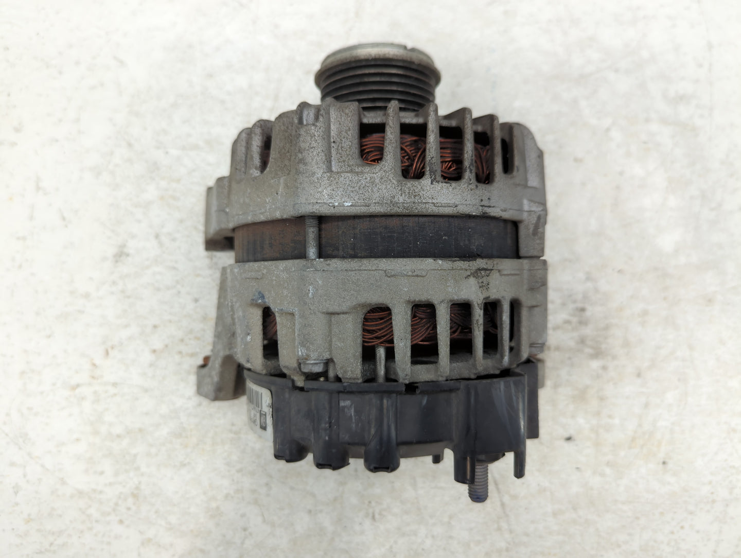 2013-2021 Buick Encore Alternator Replacement Generator Charging Assembly Engine OEM P/N:13597226 Fits OEM Used Auto Parts -