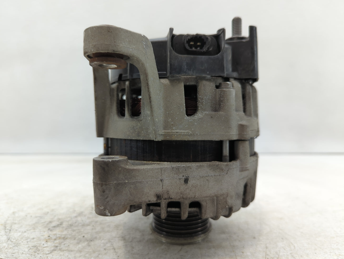2013-2021 Buick Encore Alternator Replacement Generator Charging Assembly Engine OEM P/N:13597226 Fits OEM Used Auto Parts -