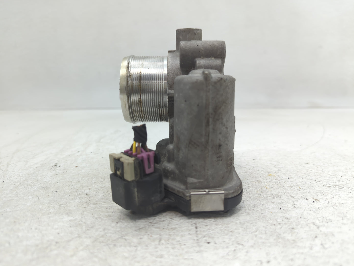 2013-2021 Buick Encore Throttle Body P/N:55581662 Fits Fits 2011 2012 2013 2014 2015 2016 2017 2018 2019 2020 2021 OEM Used 