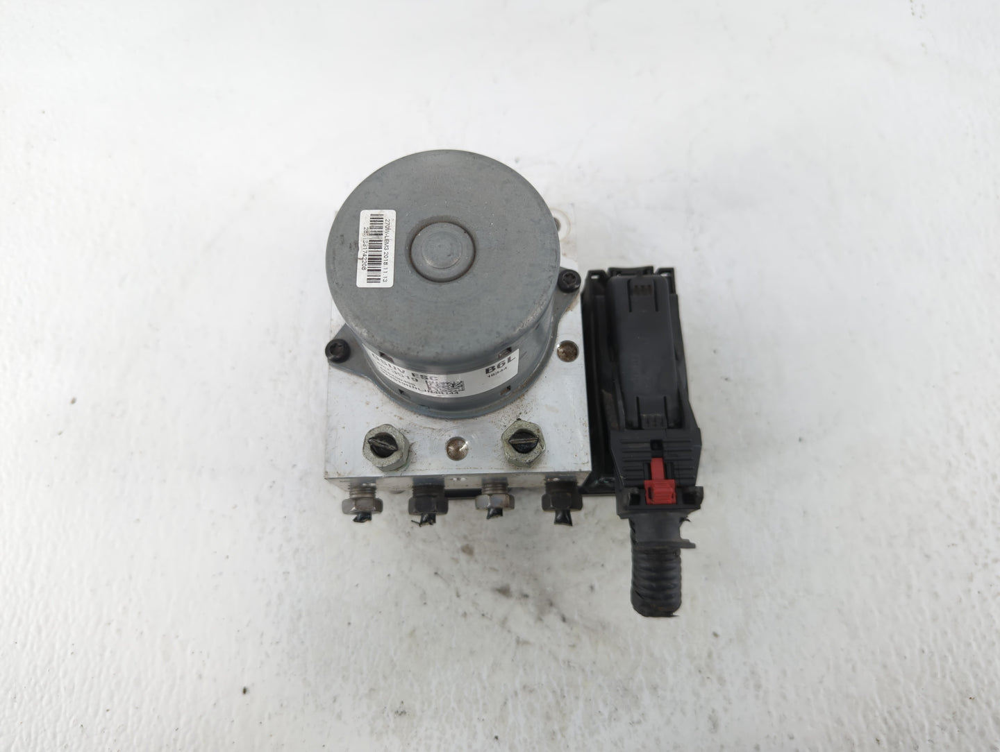 2017-2021 Buick Encore ABS Pump Control Module Replacement P/N:42643519 Fits Fits 2017 2018 2019 2020 2021 OEM Used Auto Par