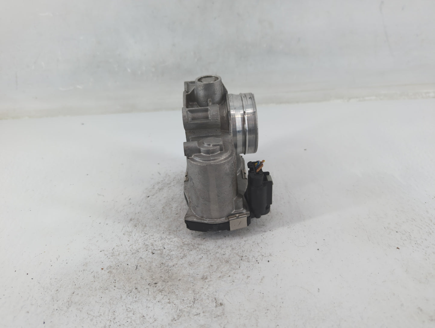 2016-2021 Buick Encore Throttle Body P/N:12671379AA Fits Fits 2016 2017 2018 2019 2020 2021 2022 OEM Used Auto Parts - Oemus