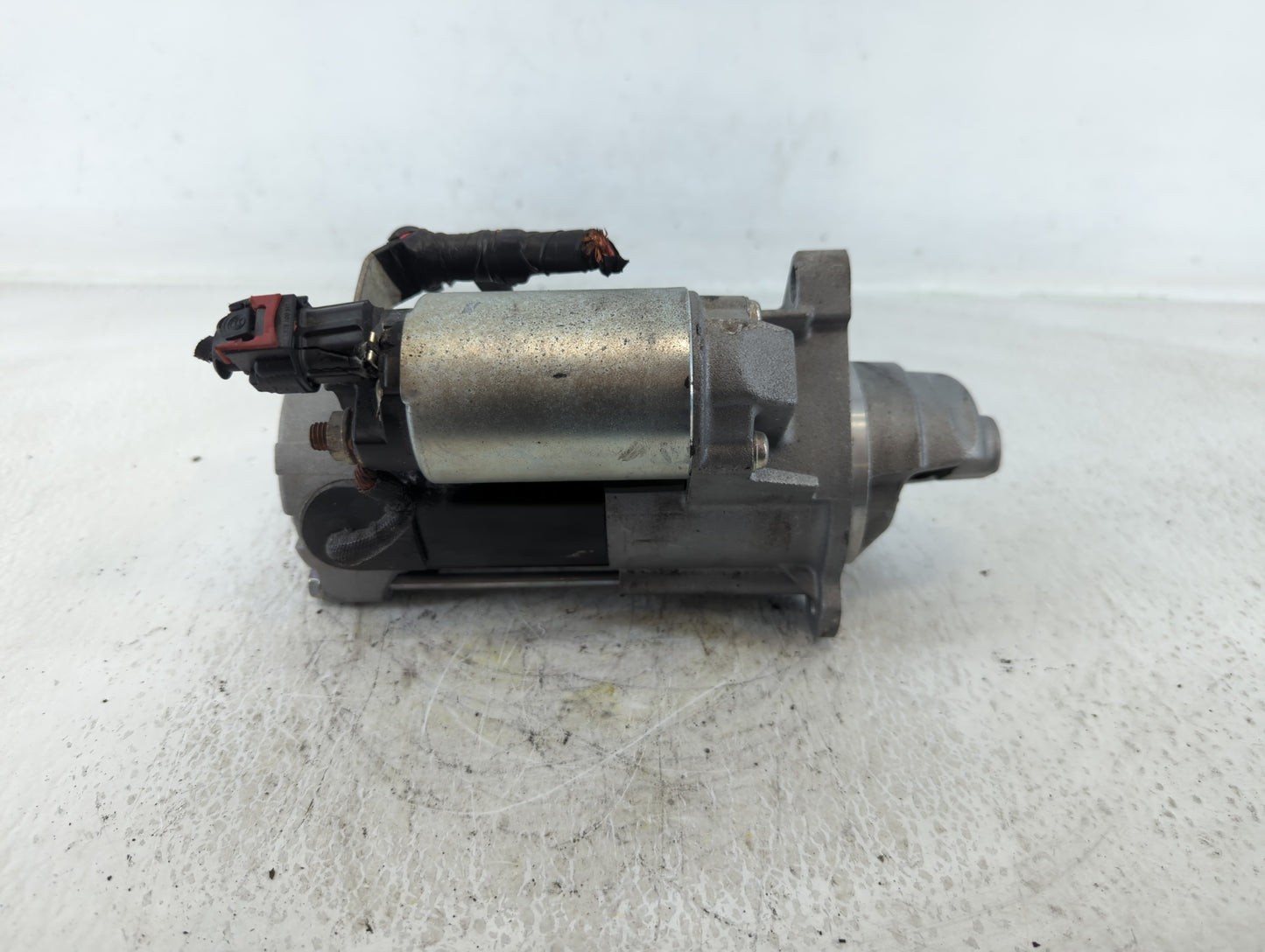2017-2019 Buick Encore Car Starter Motor Solenoid OEM P/N:12680615 Fits Fits 2017 2018 2019 2020 2021 2022 OEM Used Auto Par