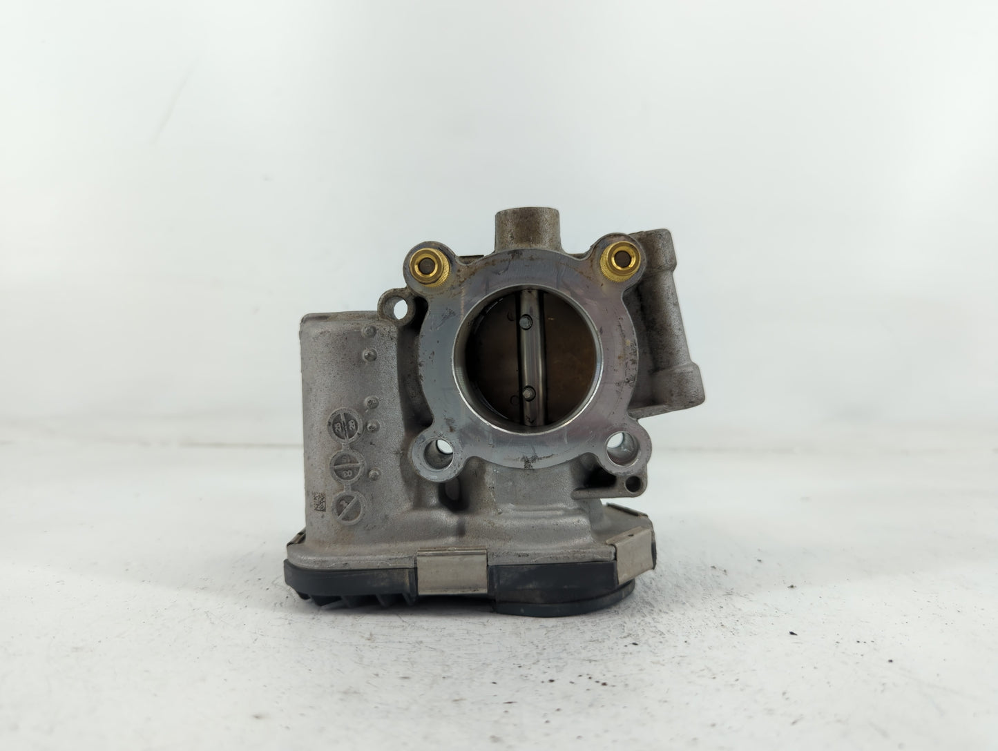 2016-2021 Buick Encore Throttle Body P/N:55 581 662 Fits Fits 2016 2017 2018 2019 2020 2021 2022 OEM Used Auto Parts - Oemus
