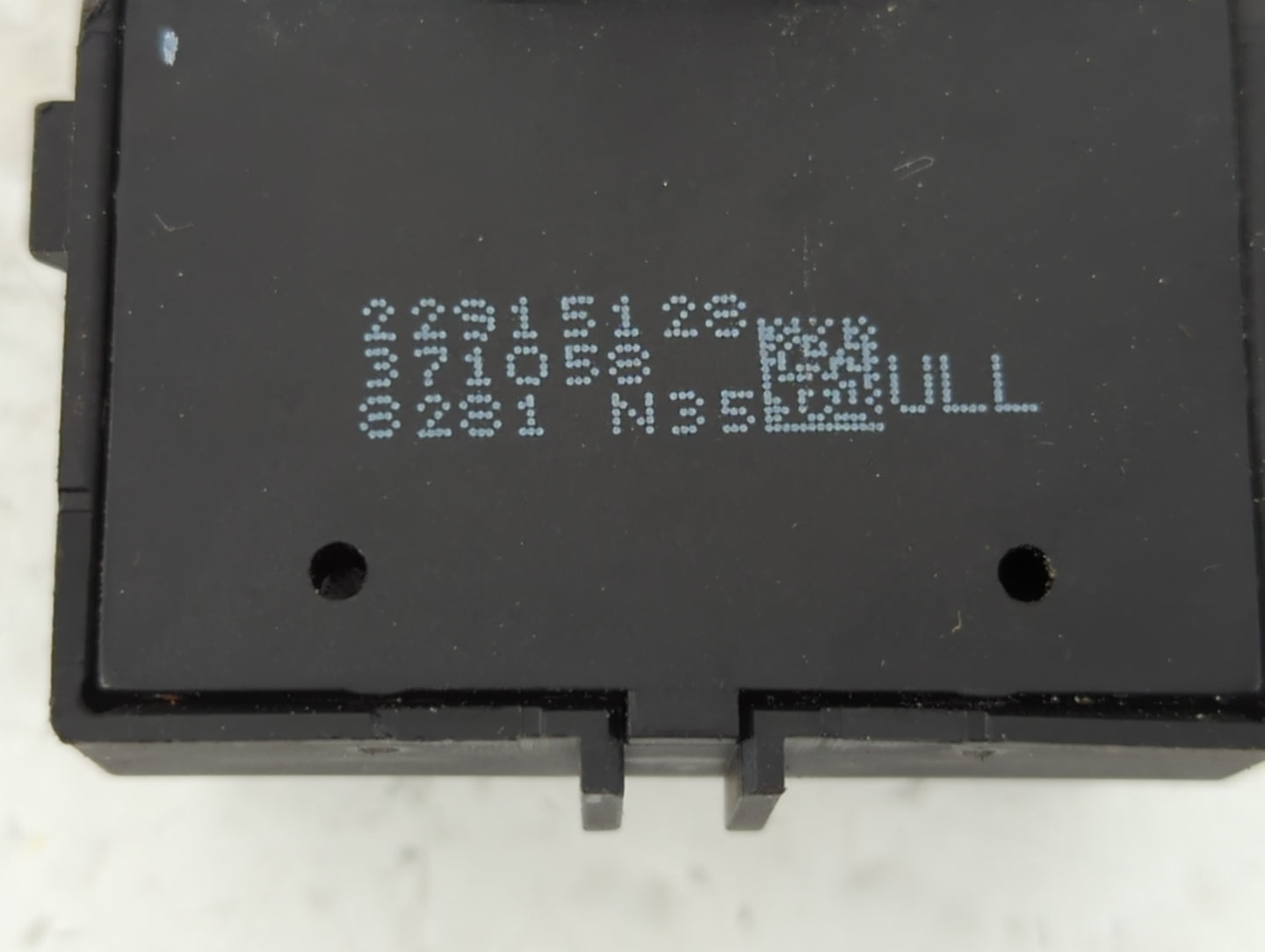 2017-2020 Buick Encore Master Power Window Switch Replacement Driver Side Left P/N:22915128 95025518-600R Fits OEM Used Auto