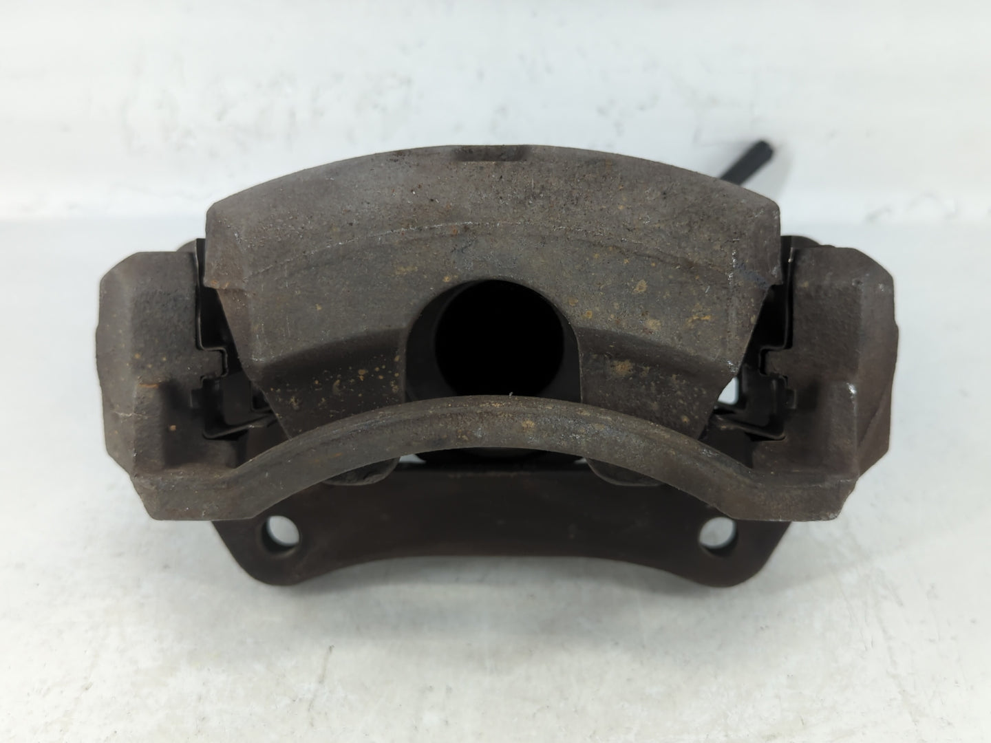 2018-2021 Buick Encore Front Passenger Right Brake Caliper - Oemusedautoparts1.com