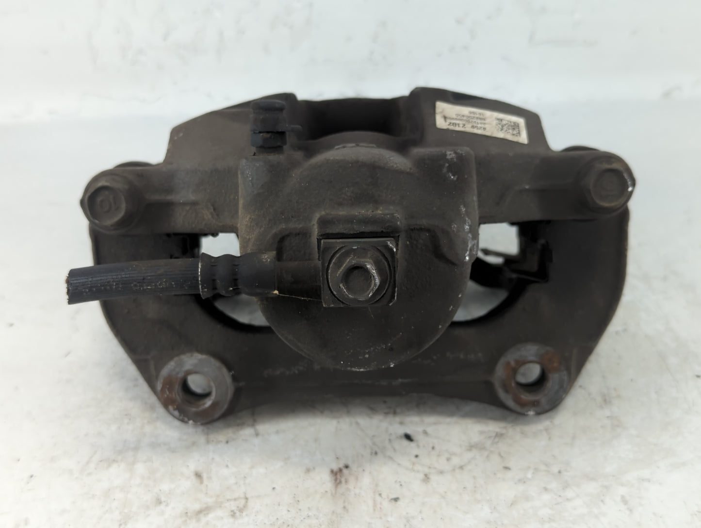 2018-2021 Buick Encore Front Driver Left Brake Caliper 699853 - Oemusedautoparts1.com