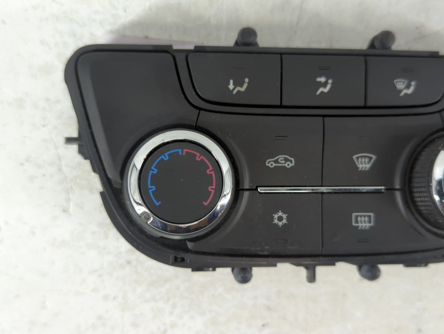 2017-2021 Buick Encore Climate Control Module Temperature AC/Heater Replacement P/N:A2C1134980001 39081561 Fits OEM Used Aut