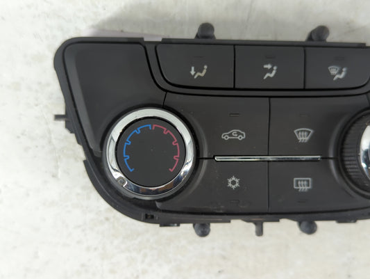 2017-2021 Buick Encore Climate Control Module Temperature AC/Heater Replacement P/N:A2C1134980001 39081561 Fits OEM Used Auto Parts