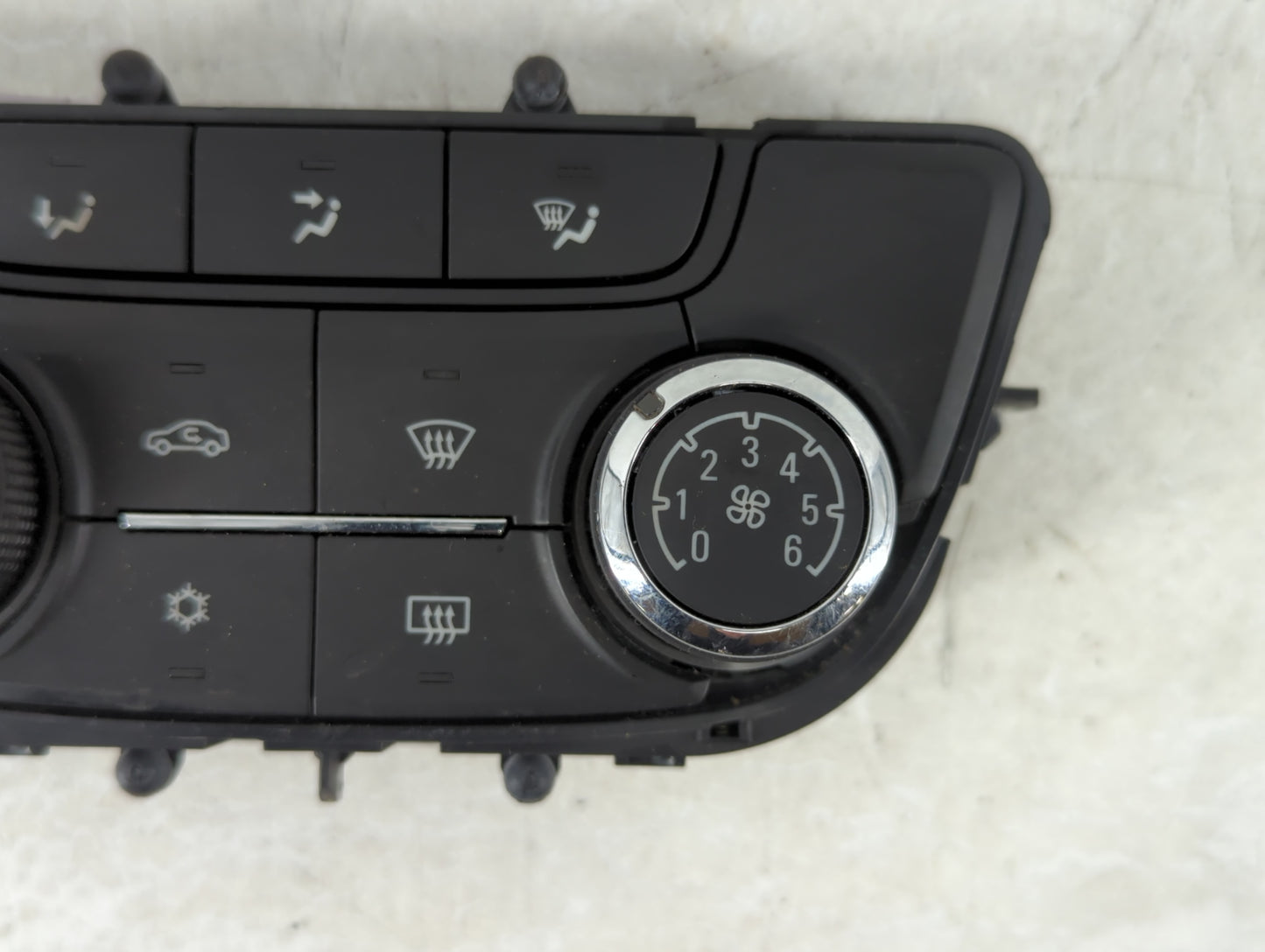 2017-2021 Buick Encore Climate Control Module Temperature AC/Heater Replacement P/N:A2C1134980001 39081561 Fits OEM Used Aut
