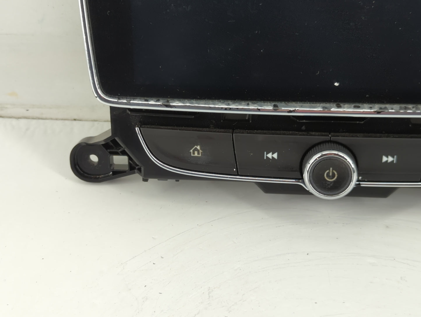 2018-2020 Buick Encore Radio AM FM Cd Player Receiver Replacement P/N:42670751 Fits Fits 2018 2019 2020 OEM Used Auto Parts 