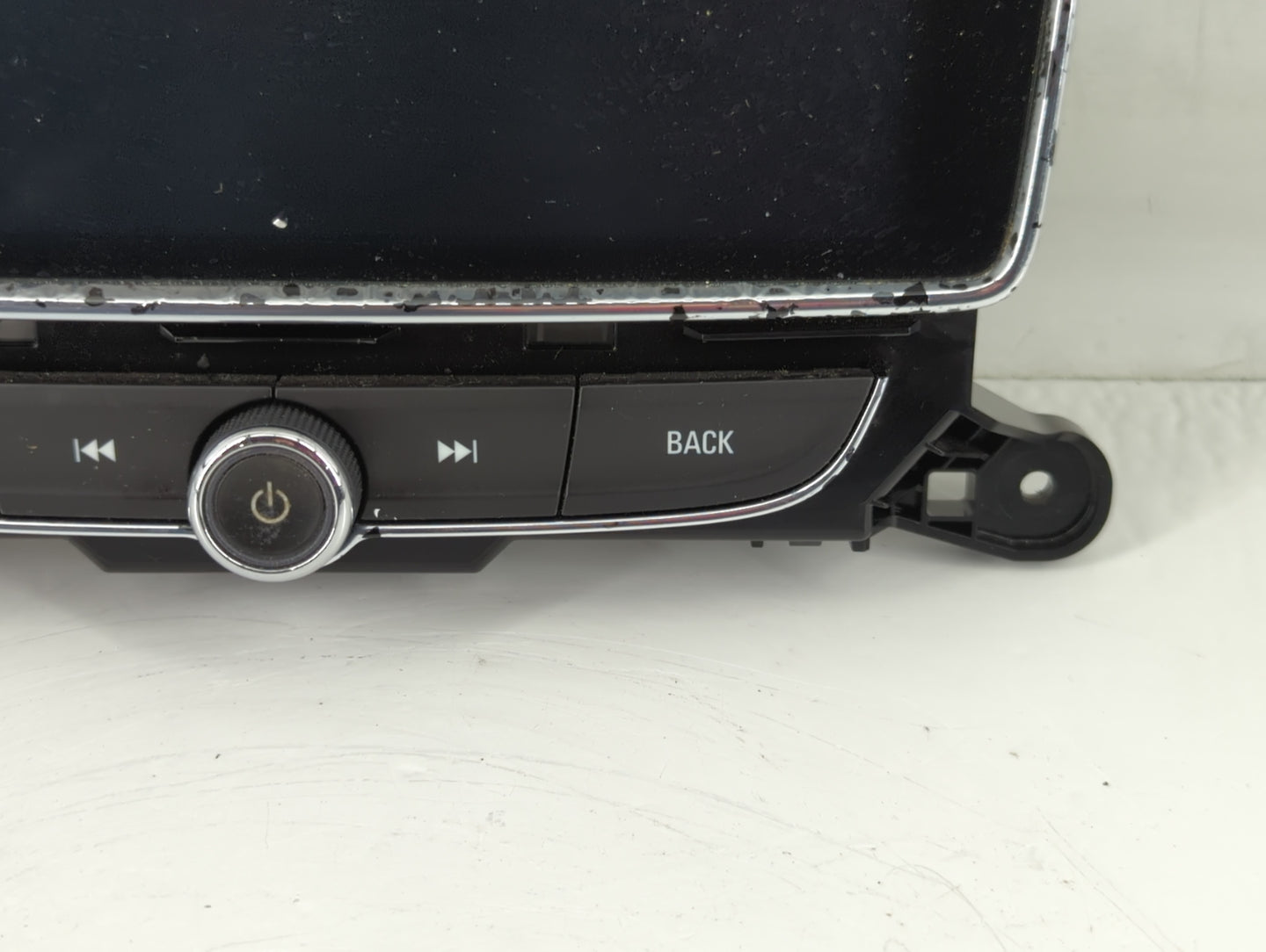 2018-2020 Buick Encore Radio AM FM Cd Player Receiver Replacement P/N:42670751 Fits Fits 2018 2019 2020 OEM Used Auto Parts 