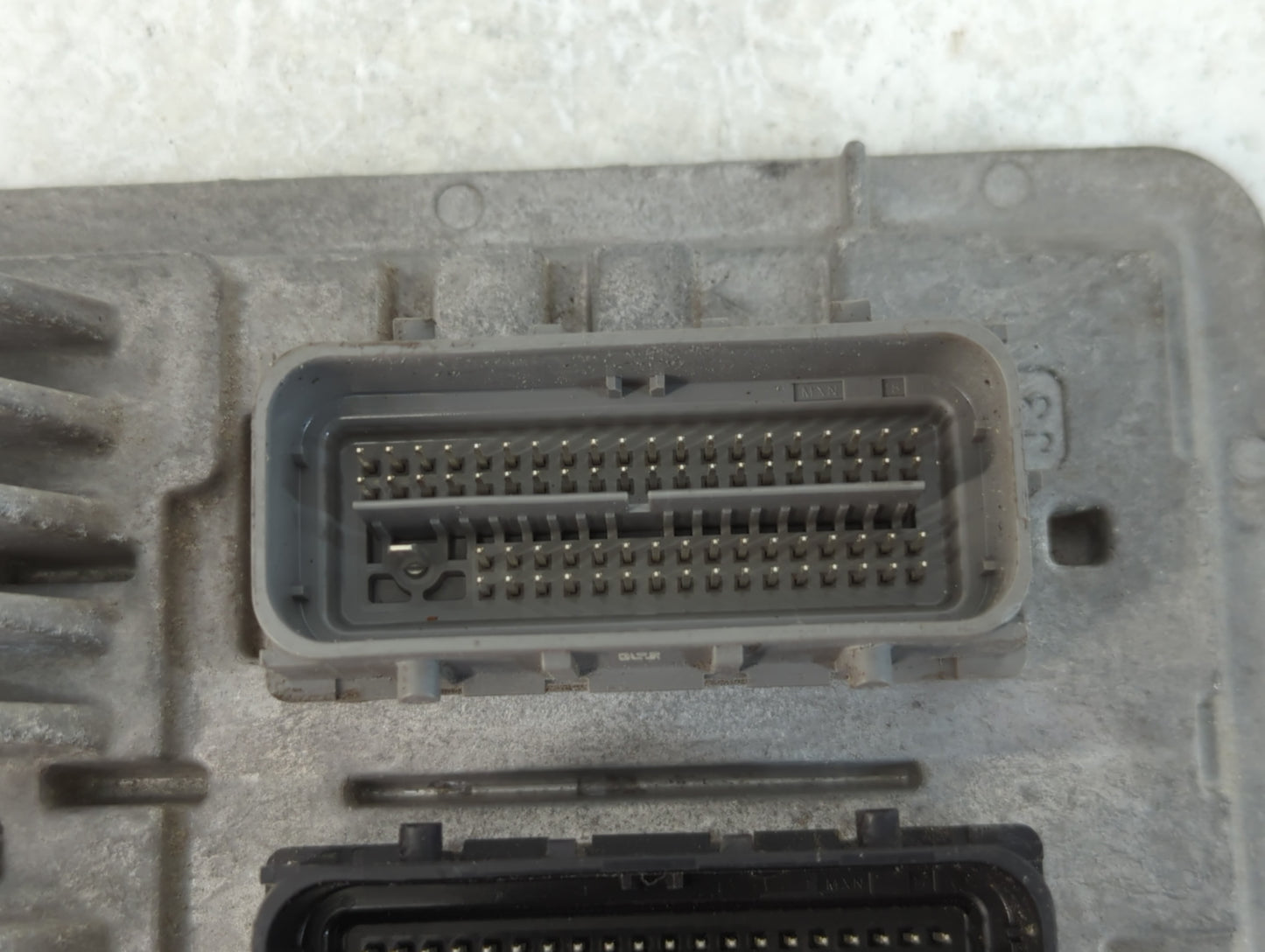 2019 Buick Encore PCM Engine Control Computer ECU ECM PCU OEM P/N:12695618 Fits Fits 2017 2018 2020 2021 2022 OEM Used Auto 