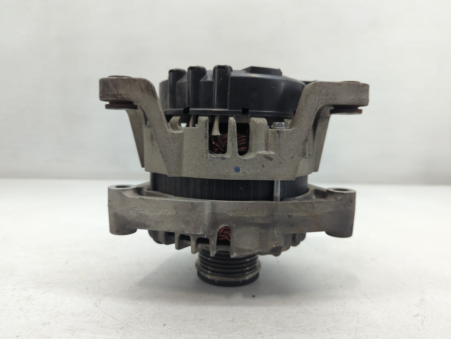 2013-2021 Buick Encore Alternator Replacement Generator Charging Assembly Engine OEM P/N:2619573 B 13597226 Fits OEM Used Au