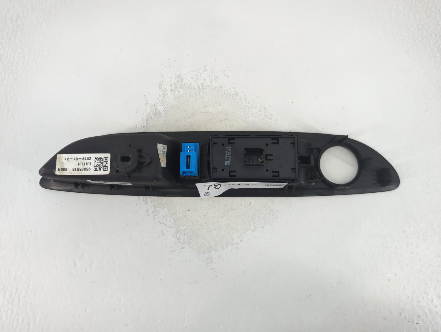 2017-2021 Buick Encore Master Power Window Switch Replacement Driver Side Left P/N:95025518-600R Fits OEM Used Auto Parts - 