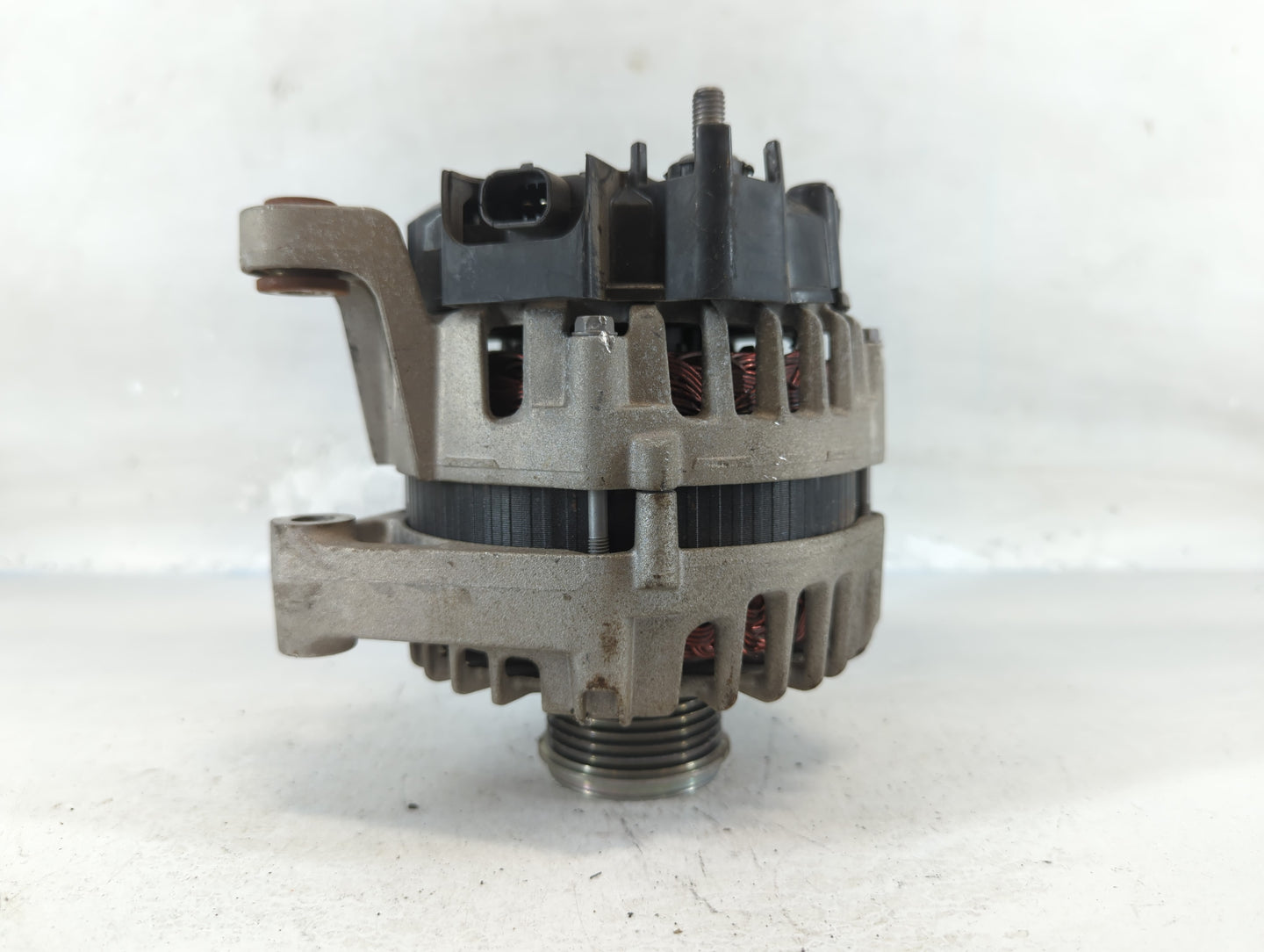 2013-2021 Buick Encore Alternator Replacement Generator Charging Assembly Engine OEM P/N:13597226 Fits OEM Used Auto Parts -