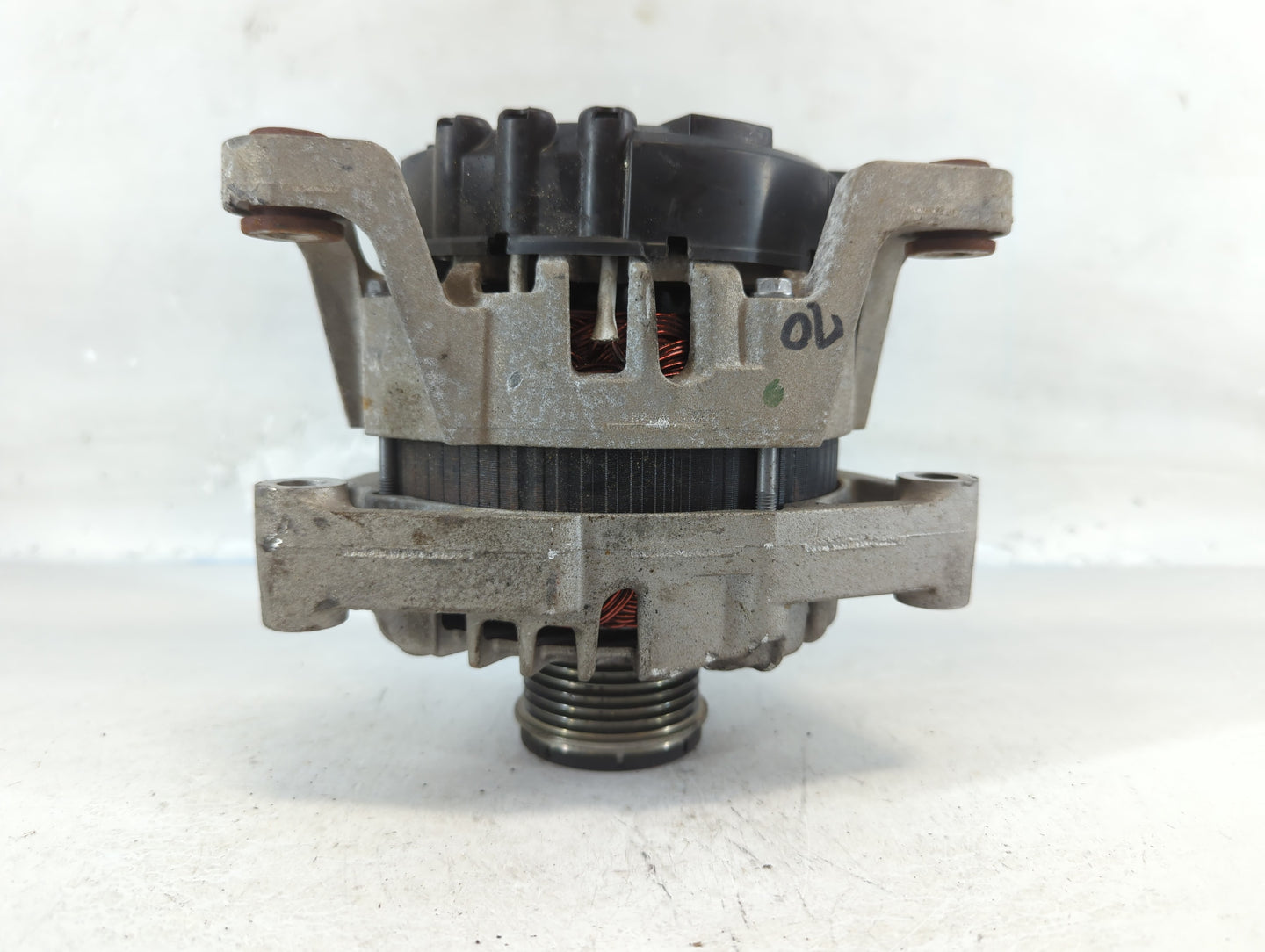 2013-2021 Buick Encore Alternator Replacement Generator Charging Assembly Engine OEM P/N:13597226 Fits OEM Used Auto Parts -