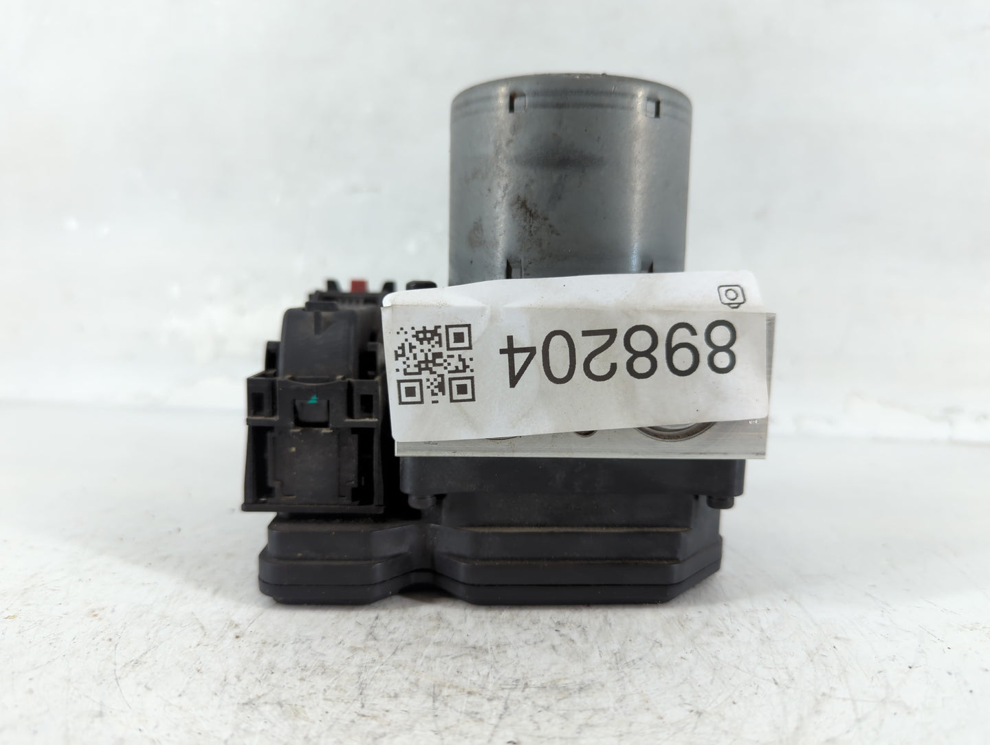 2017-2021 Buick Encore ABS Pump Control Module Replacement P/N:42643519 Fits Fits 2017 2018 2019 2020 2021 OEM Used Auto Par