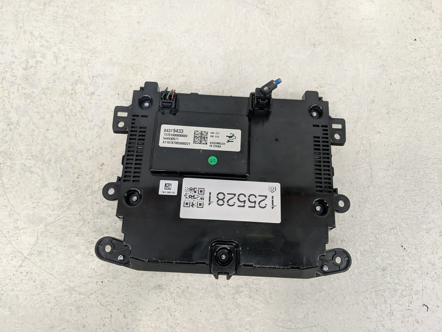 2019 Buick Envision Information Display Screen - Oemusedautoparts1.com