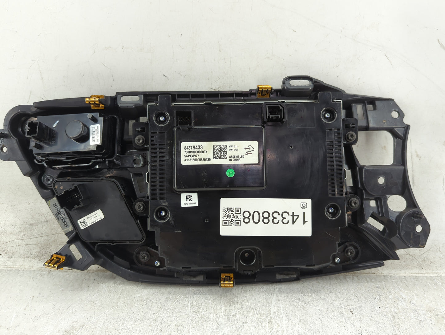 2019-2020 Buick Envision Radio AM FM Cd Player Receiver Replacement P/N:84379433 7370100000000X, 544930977 Fits Fits 2019 20