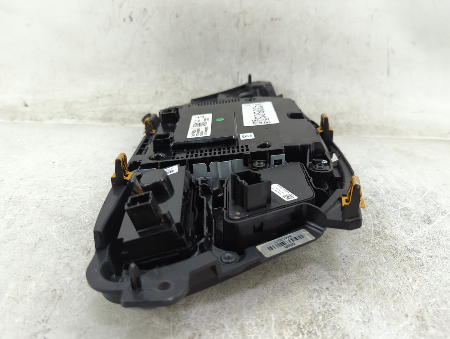 2019-2020 Buick Envision Radio AM FM Cd Player Receiver Replacement P/N:84379433 7370100000000X, 544930977 Fits Fits 2019 20