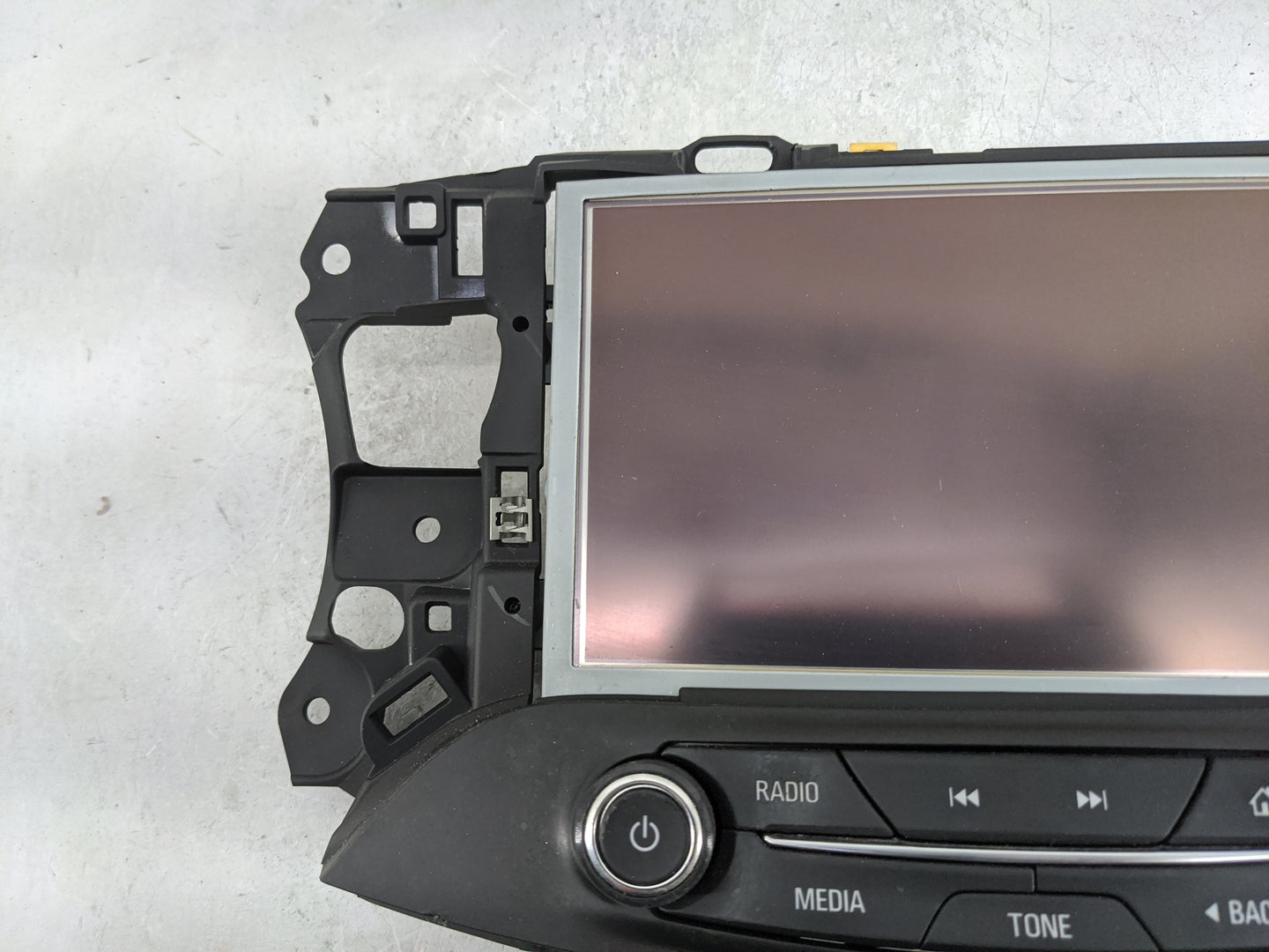 2019-2020 Buick Envision Radio Control Panel 1483013 - Oemusedautoparts1.com