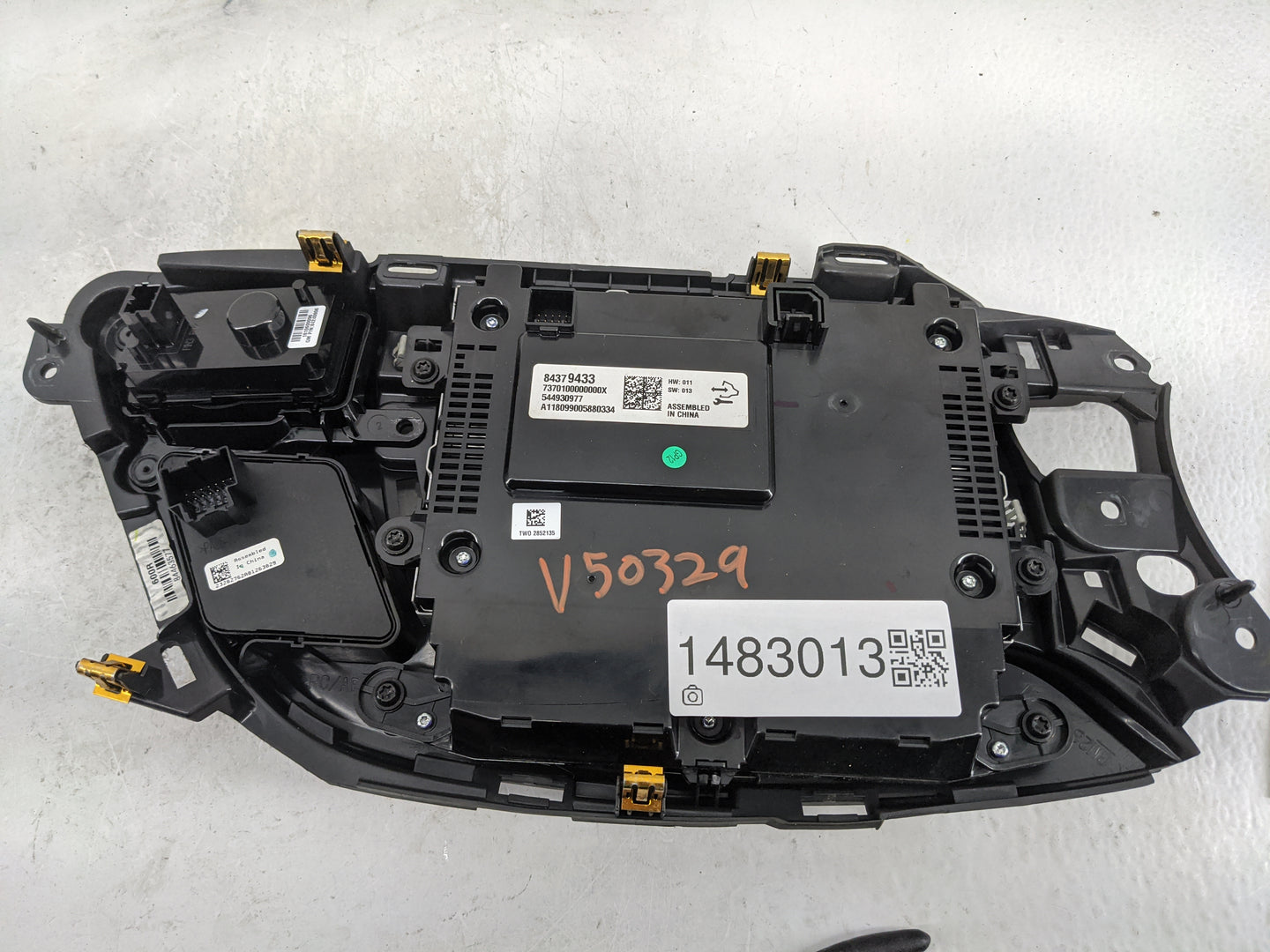 2019-2020 Buick Envision Radio Control Panel 1483013 - Oemusedautoparts1.com
