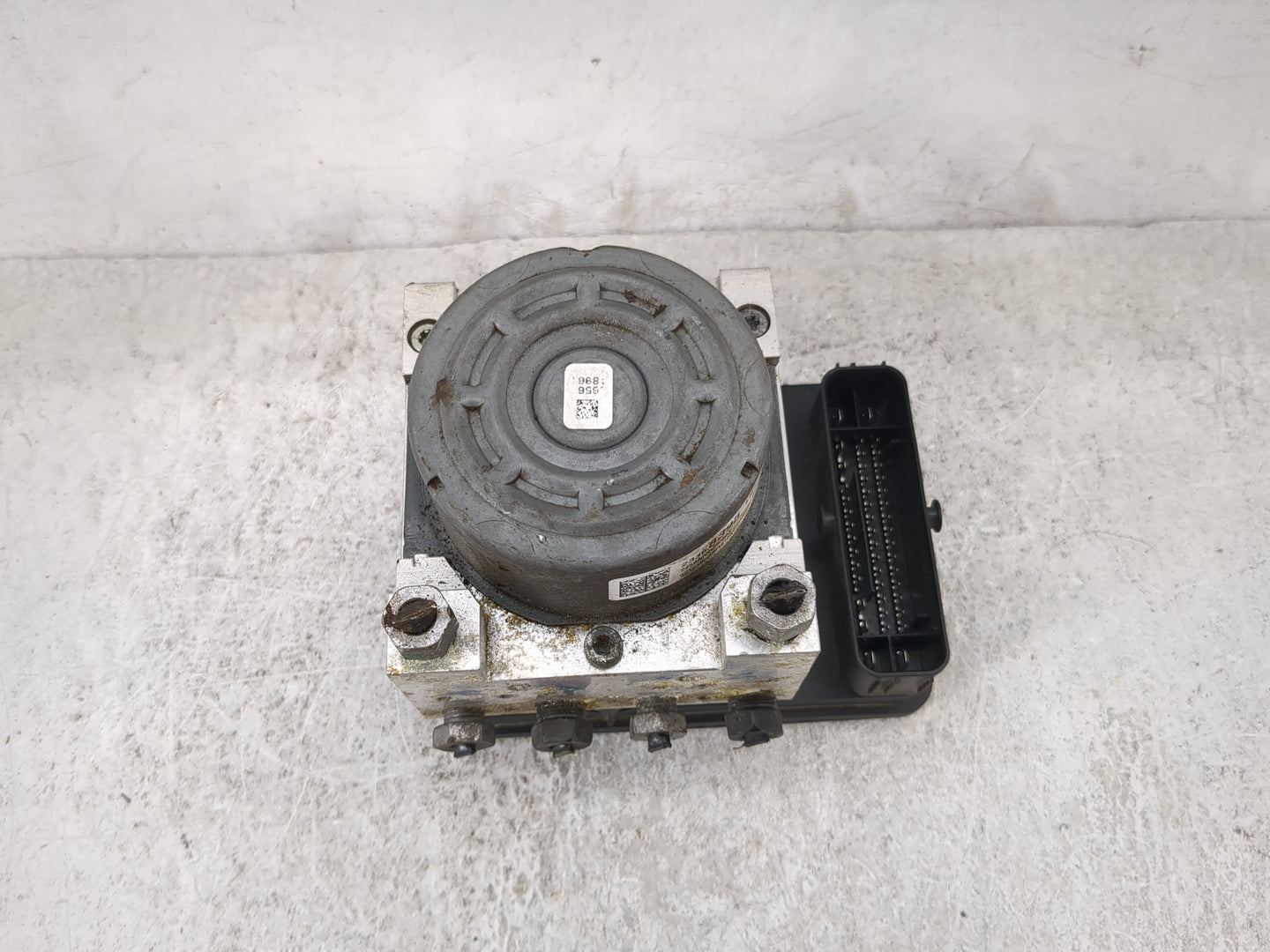 2018-2019 Buick Envision ABS Pump Control Module Replacement P/N:23368395 245980000000X, 5216197070161057 Fits Fits 2018 201