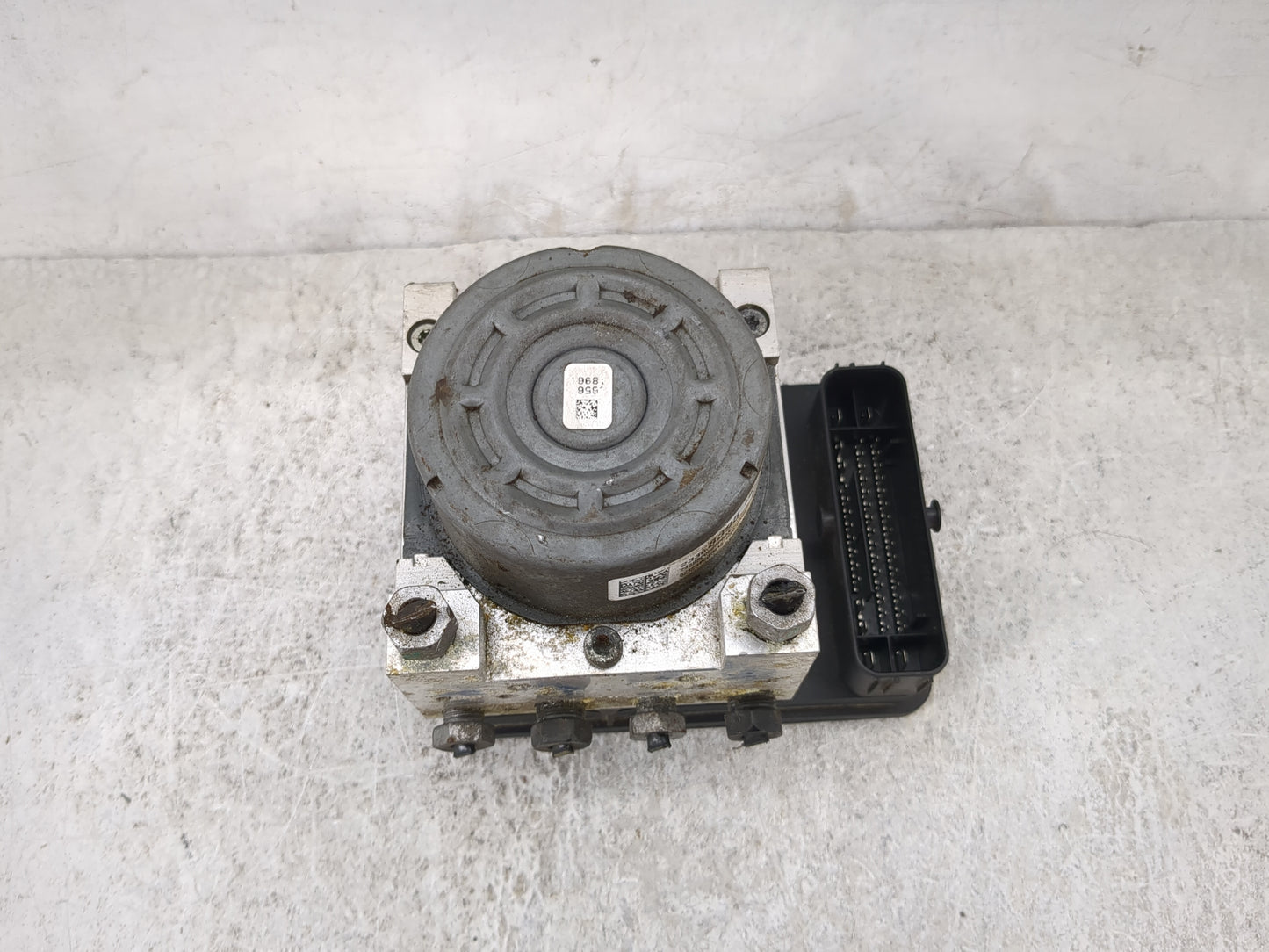 2018-2019 Buick Envision ABS Pump Control Module Replacement P/N:23368395 245980000000X, 5216197070161057 Fits Fits 2018 201