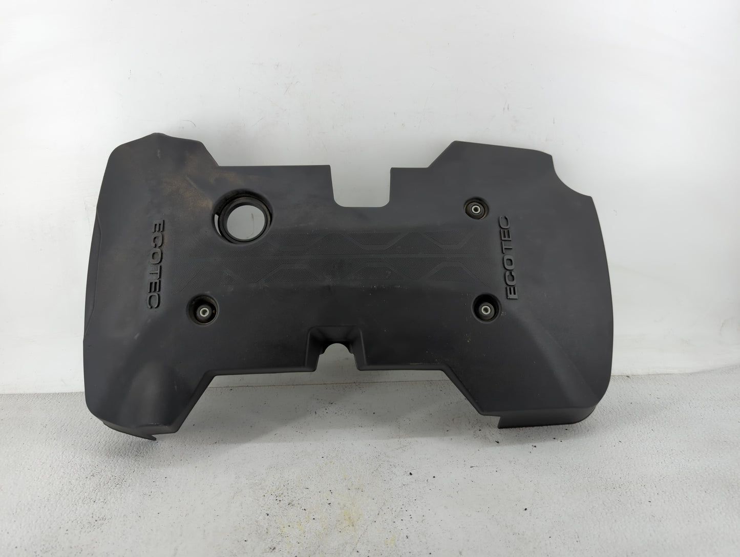2019 Buick Envision Engine Cover - Oemusedautoparts1.com
