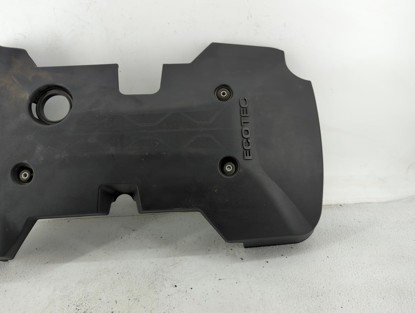 2019 Buick Envision Engine Cover - Oemusedautoparts1.com