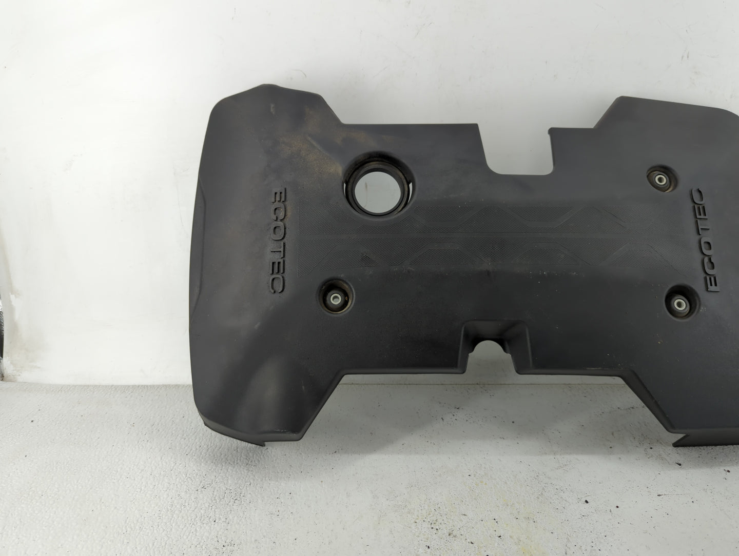 2019 Buick Envision Engine Cover - Oemusedautoparts1.com