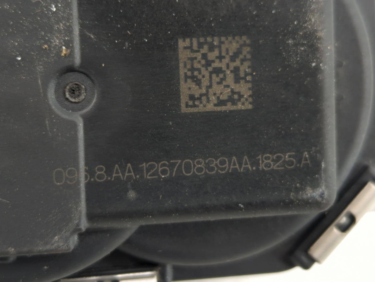 2017-2020 Buick Envision Throttle Body P/N:12670839AA 12627217DA, 12669073DA Fits Fits 2013 2014 2015 2017 2018 2019 2020 OE