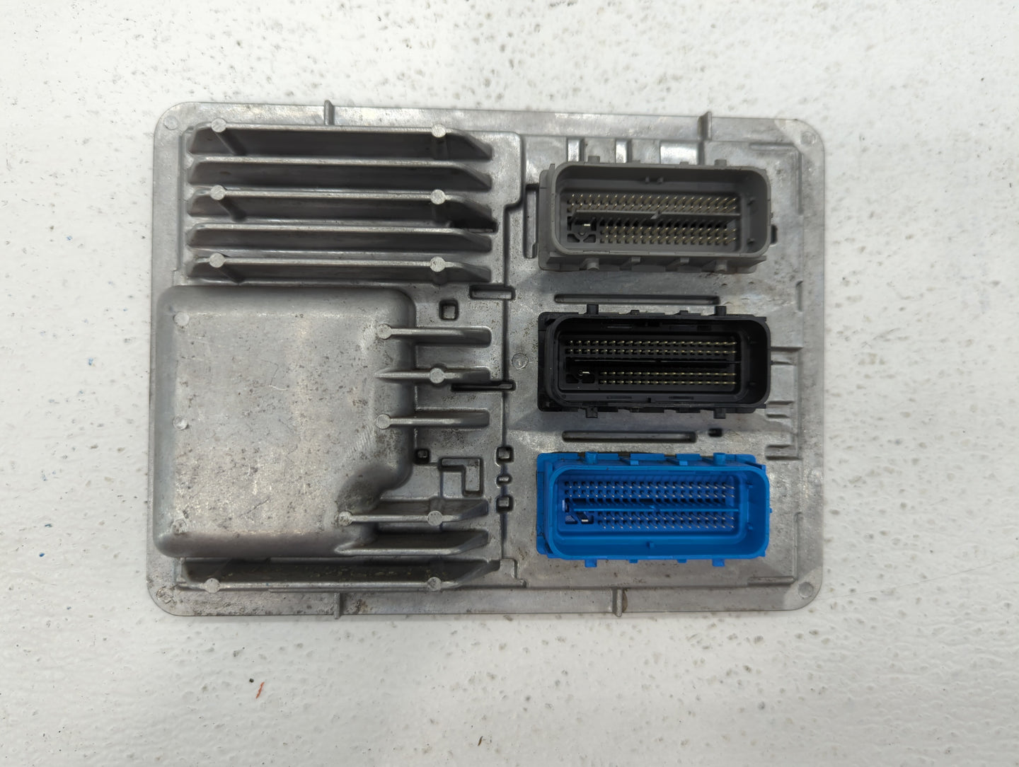 2017-2019 Buick Envision PCM Engine Control Computer ECU ECM PCU OEM P/N:12669908 12681528, 12687296 Fits Fits 2017 2018 201