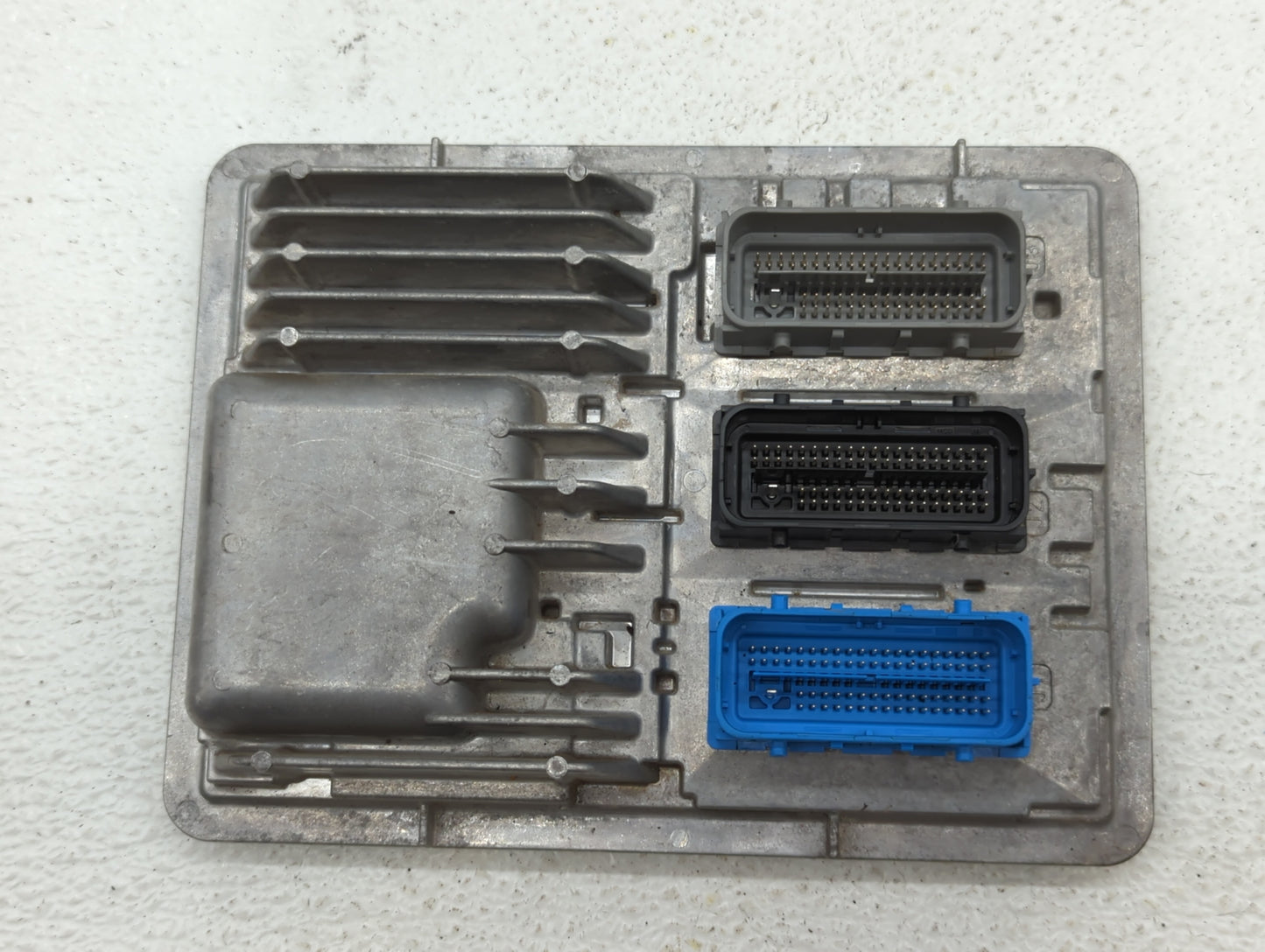 2017-2019 Buick Envision PCM Engine Control Computer ECU ECM PCU OEM P/N:12695198 Fits Fits 2017 2018 2019 2020 OEM Used Aut