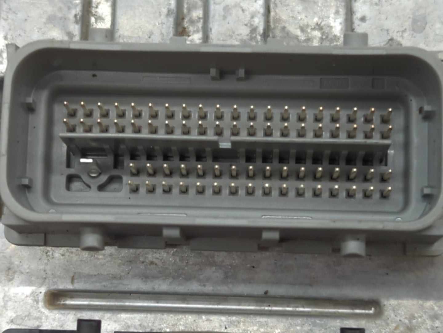 2017-2019 Buick Envision PCM Engine Control Computer ECU ECM PCU OEM P/N:12695198 Fits Fits 2017 2018 2019 2020 OEM Used Aut
