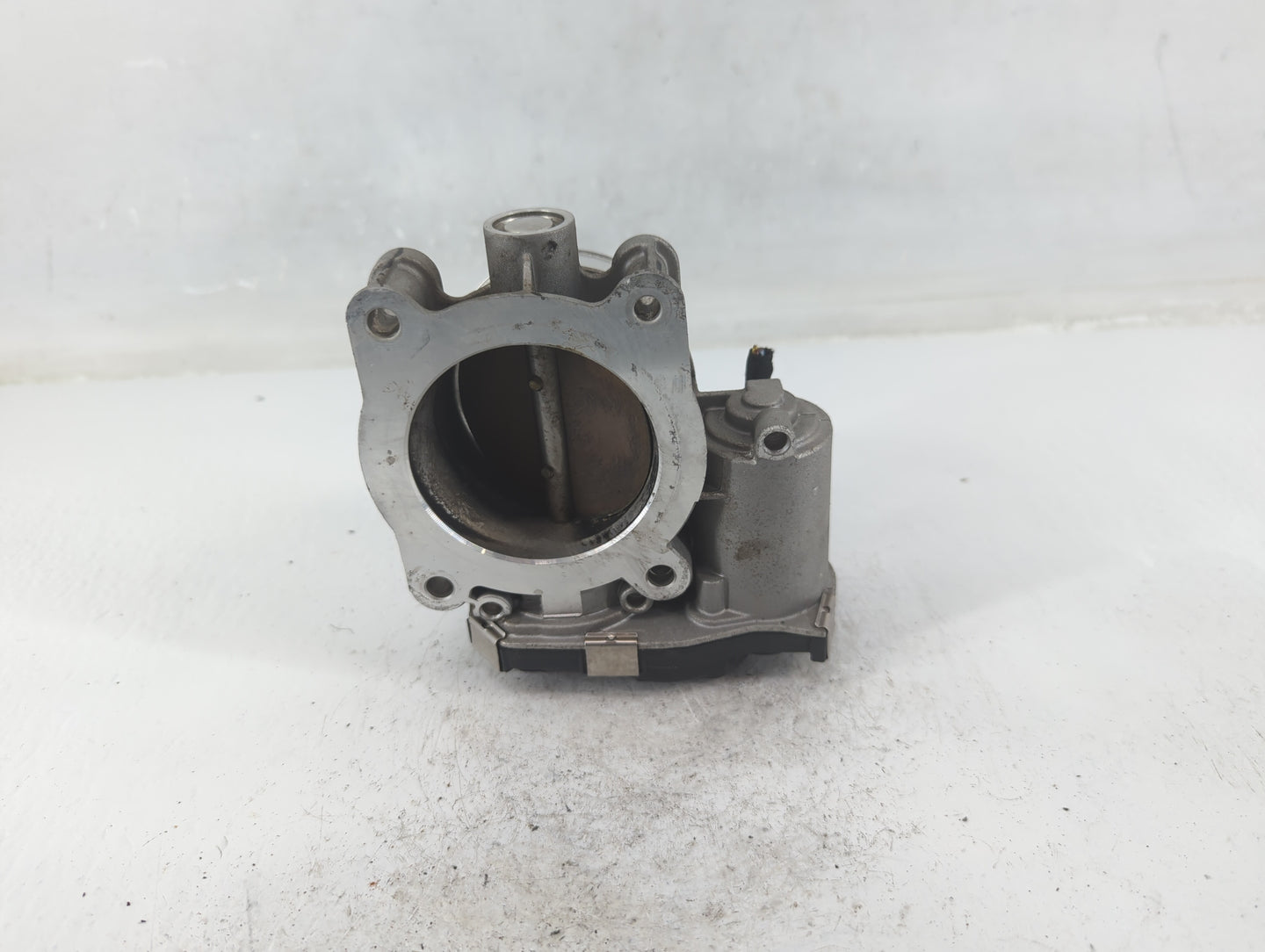 2017-2020 Buick Envision Throttle Body P/N:12670839AA Fits Fits 2013 2014 2015 2017 2018 2019 2020 OEM Used Auto Parts - Oem