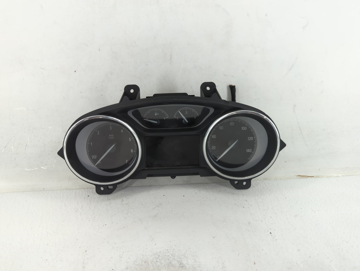 2019-2020 Buick Envision Instrument Cluster Speedometer Gauges P/N:84355897 Fits Fits 2019 2020 OEM Used Auto Parts - Oemuse