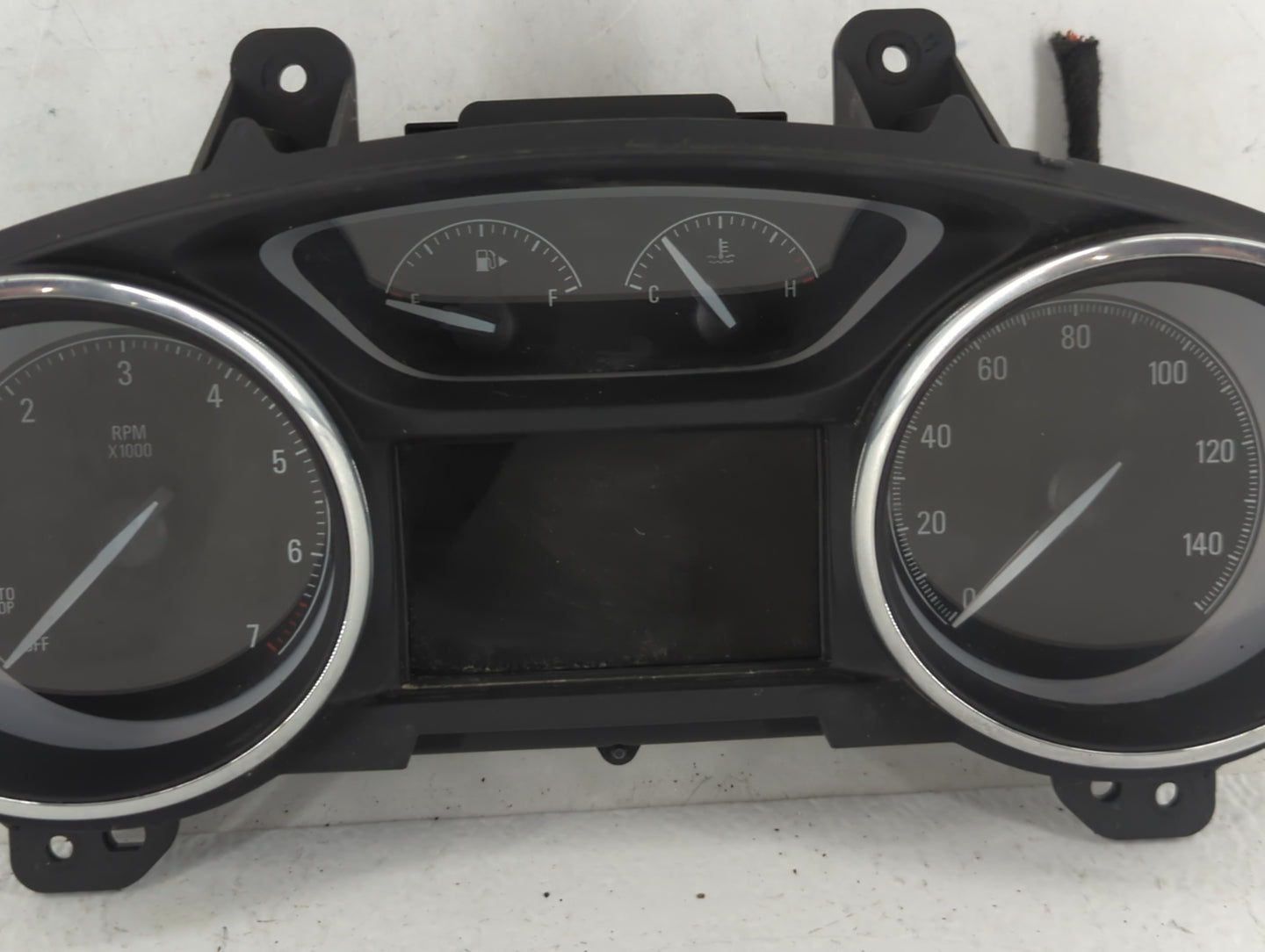 2019-2020 Buick Envision Instrument Cluster Speedometer Gauges P/N:84355897 Fits Fits 2019 2020 OEM Used Auto Parts - Oemuse