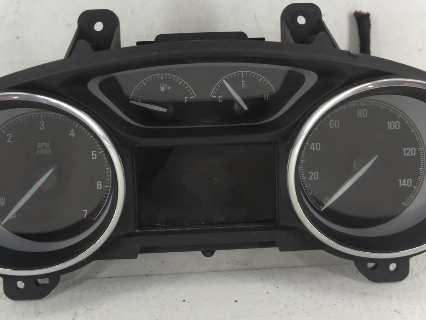 2019-2020 Buick Envision Instrument Cluster Speedometer Gauges P/N:84355897 Fits Fits 2019 2020 OEM Used Auto Parts - Oemuse