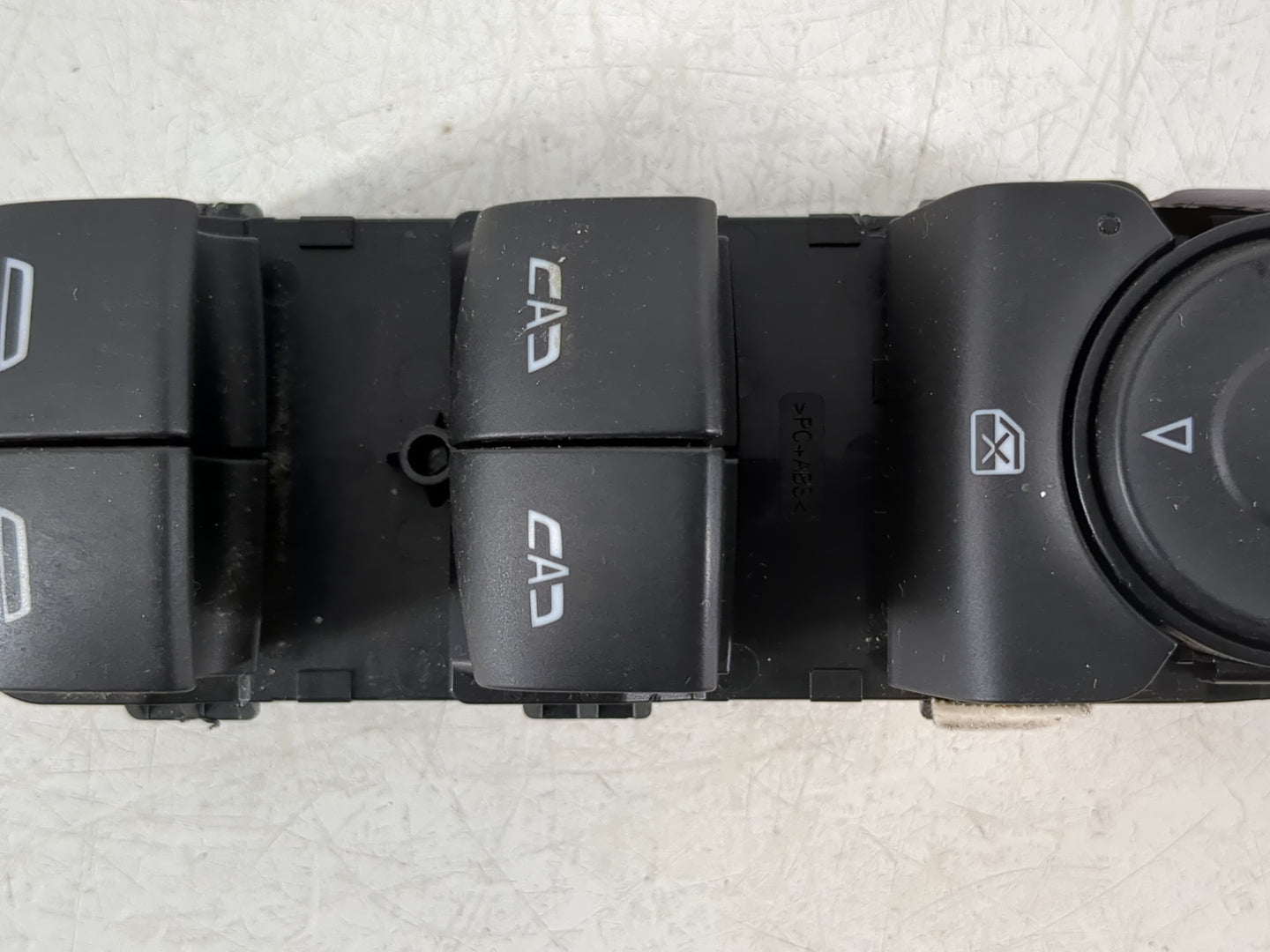 2019 Buick Lacrosse Master Power Window Switch Replacement Driver Side Left P/N:26218341 Fits OEM Used Auto Parts - Oemuseda