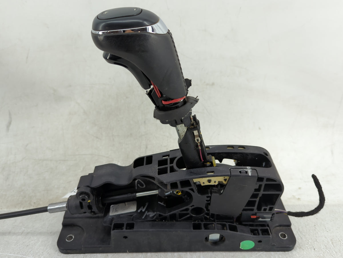 2019 Buick Lacrosse Floor Console Assembly Shifter - Oemusedautoparts1.com