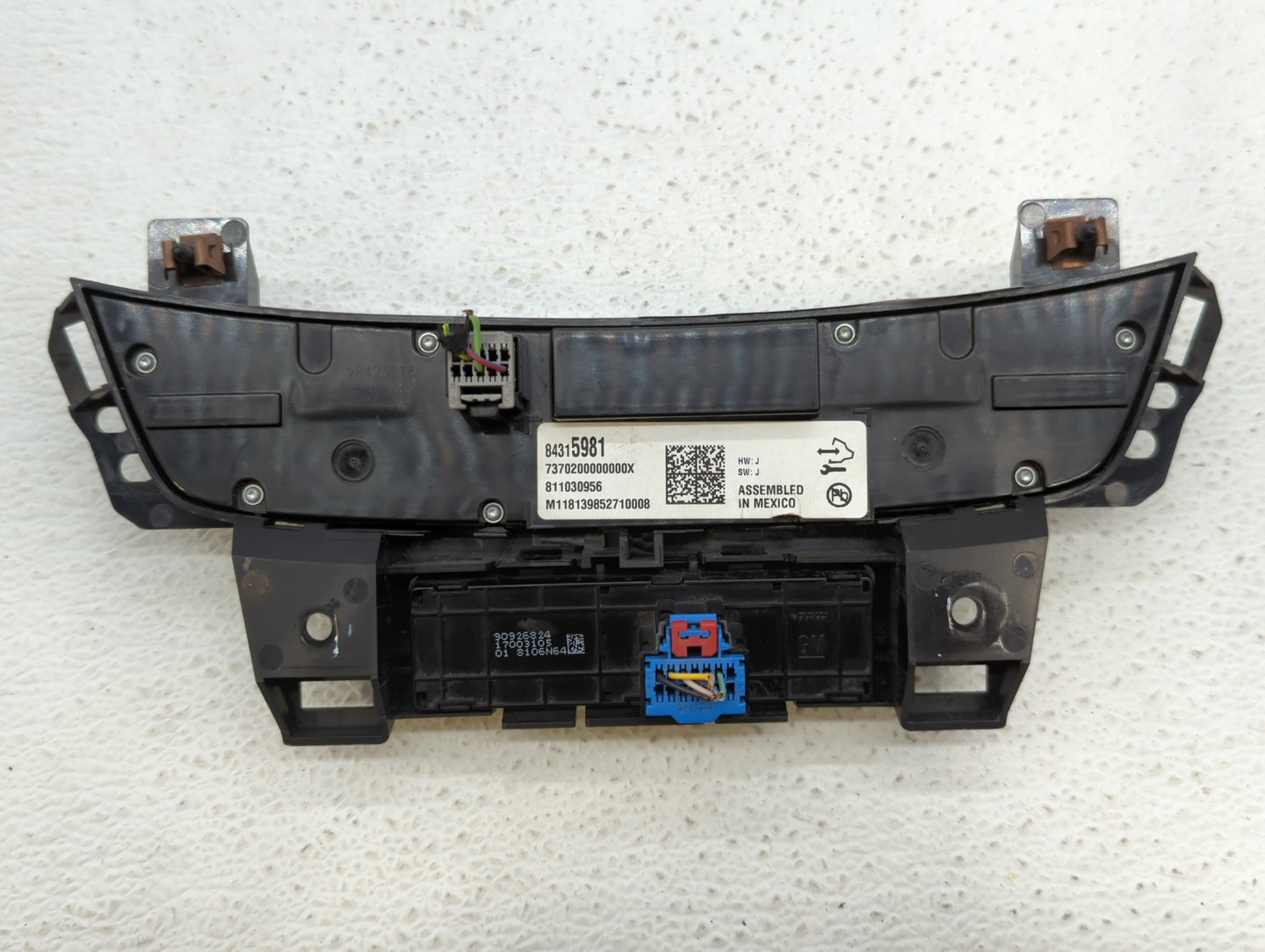 2019 Buick Lacrosse Climate Control Module Temperature AC/Heater Replacement P/N:84315981 Fits OEM Used Auto Parts - Oemused