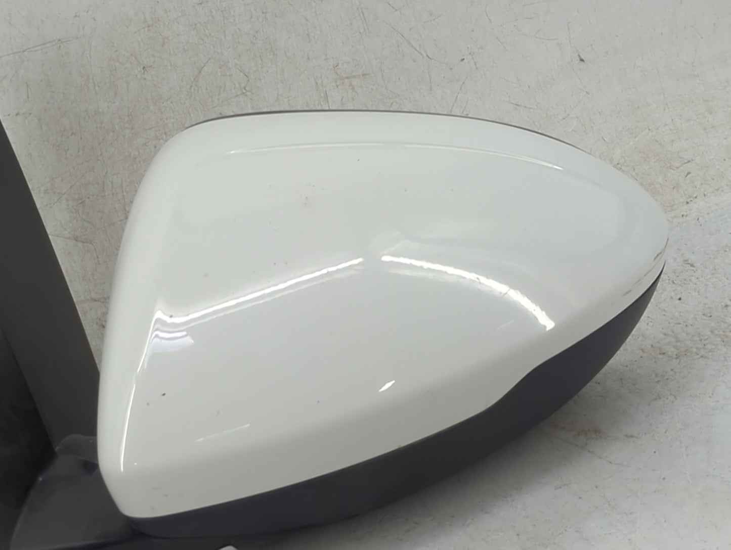 2019 Buick Regal Driver Side View Mirror - Left Door Mirror OEM Used - Oemusedautoparts1.com
