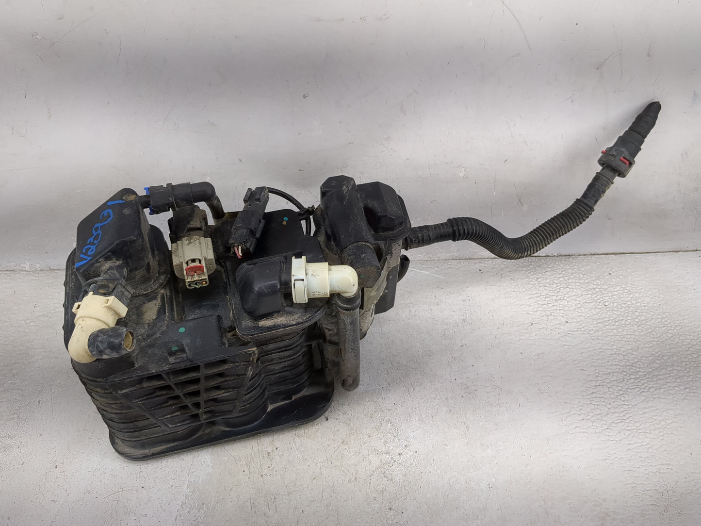 2019 Buick Regal Fuel Vapor Charcoal Canister - Oemusedautoparts1.com