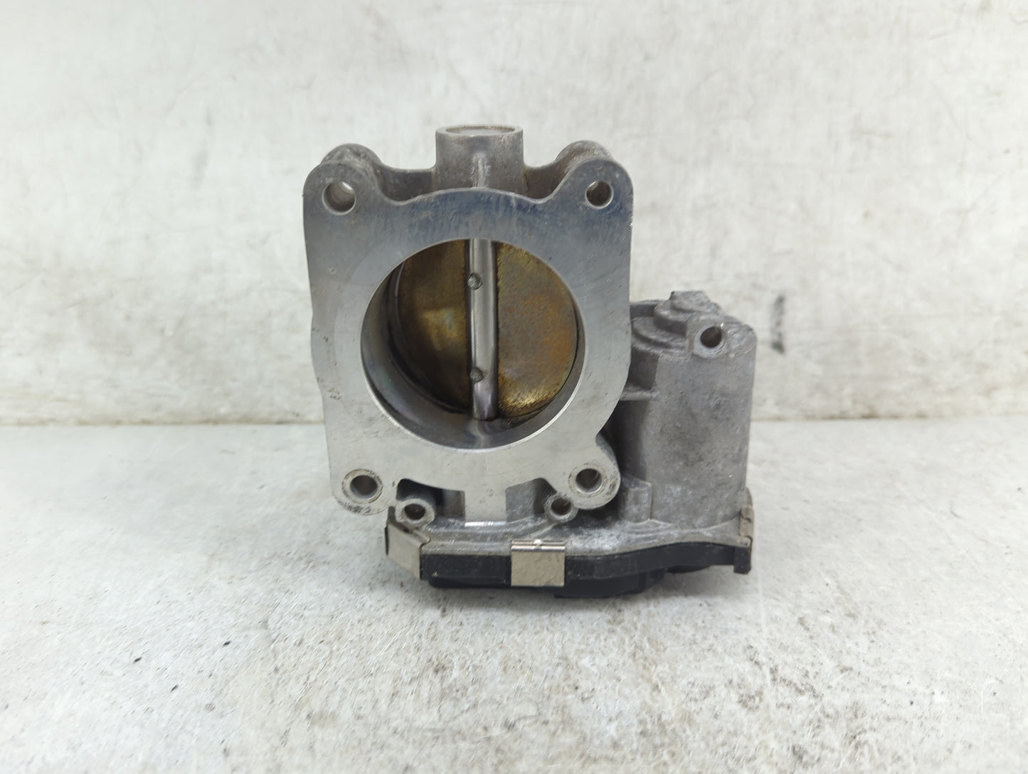 2014-2017 Buick Regal Throttle Body P/N:12681472AA Fits Fits 2013 2014 2015 2016 2017 2018 2019 2020 2021 OEM Used Auto Part