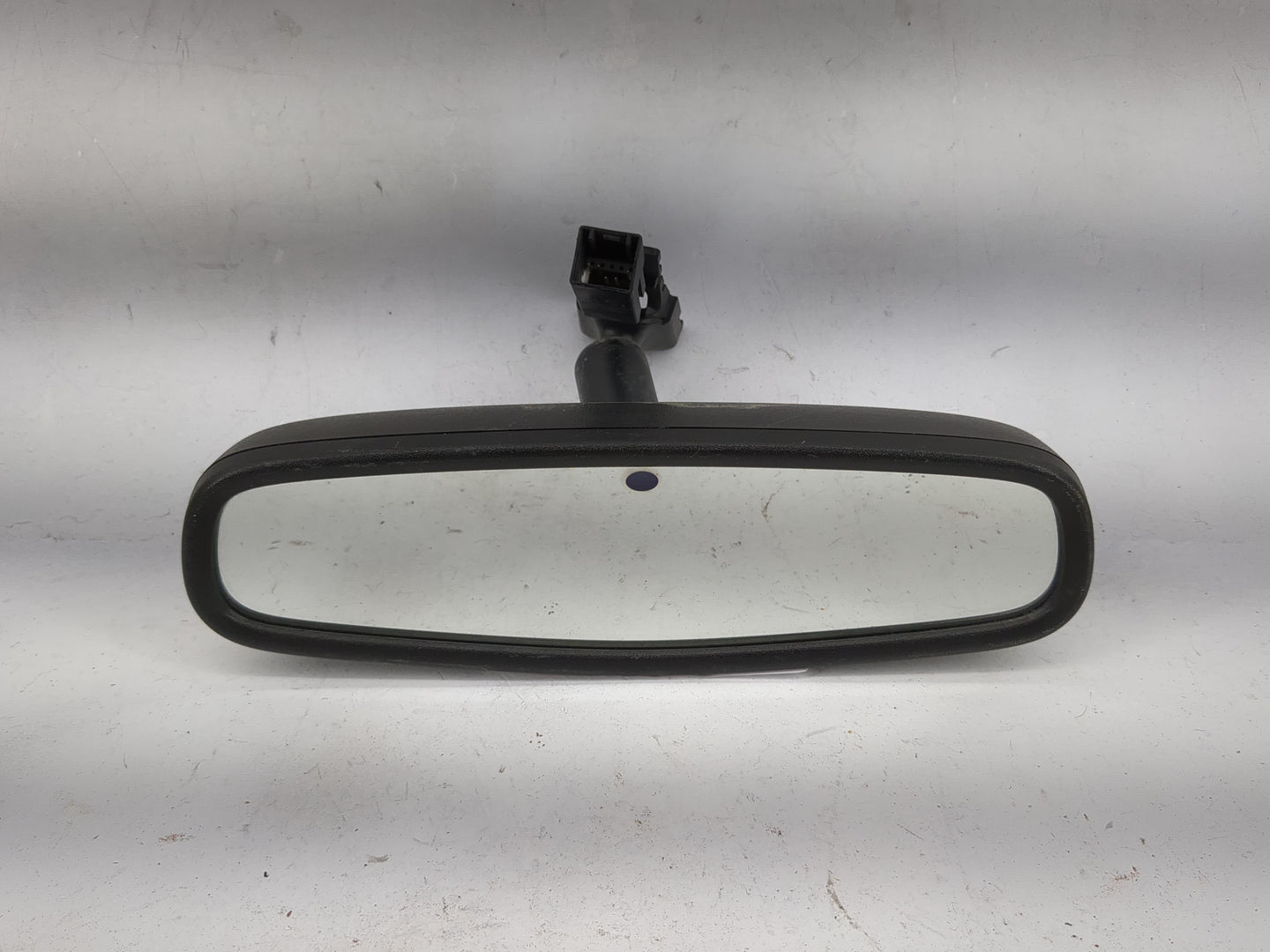 2019 Buick Regal Interior Rear View Mirror Replacement OEM P/N:026140 GNTX-691 Fits OEM Used Auto Parts - Oemusedautoparts1.