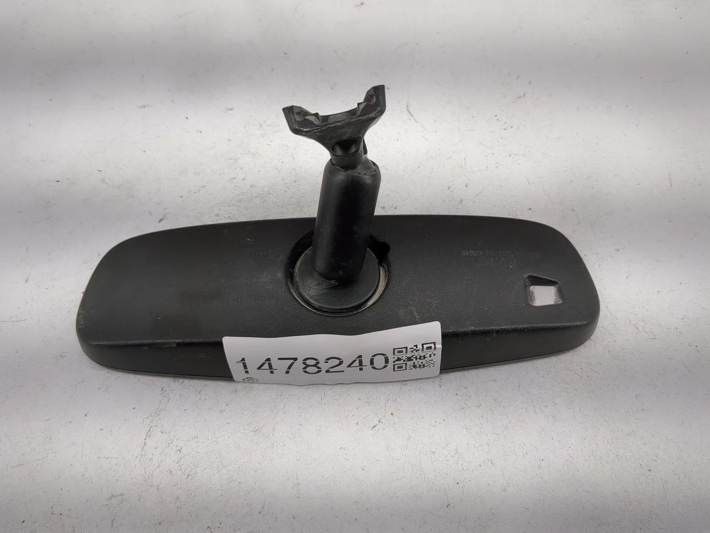 2019 Buick Regal Interior Rear View Mirror Replacement OEM P/N:026140 GNTX-691 Fits OEM Used Auto Parts - Oemusedautoparts1.