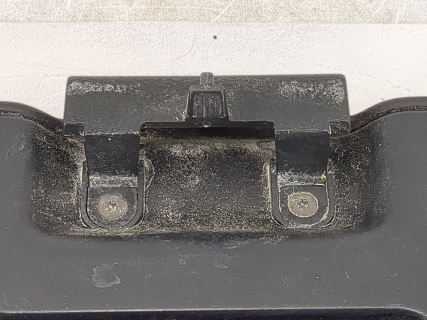 2019 Buick Regal Center Console Armrest Cover Lid Fits OEM Used Auto Parts - Oemusedautoparts1.com