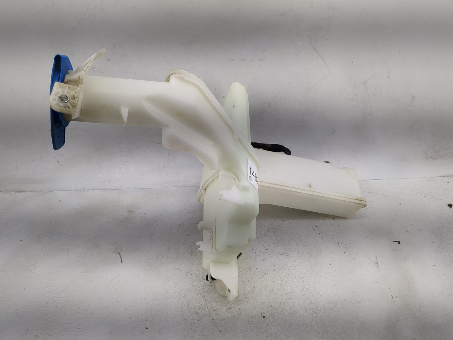2019 Buick Regal Windshield Washer Fluid Reservoir Bottle - Oemusedautoparts1.com